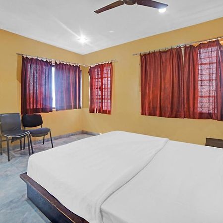 Oyo Flagship 85517 Hotel Sheetal Lake View Rāipur Esterno foto